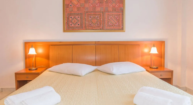 Трёхместный номер Standard с балконом Grikos Hotel