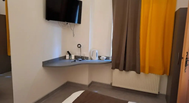 Двухместный номер Standard c 1 комнатой Logis Hotel Restaurant Auberge Les Rives de lArzon