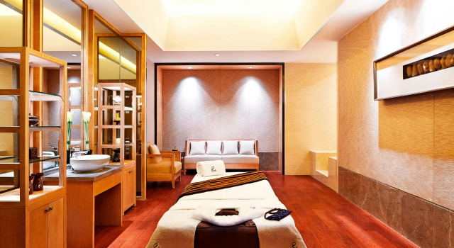 Sheraton Grand Zhengzhou Hotel, Prenota Hotel Jinshui District Henan