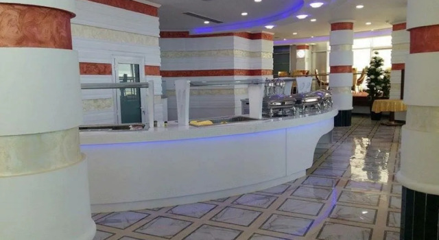 Al Mansour Palace, Book Hotel Hoteller i Mostaganem Province med parkering, Parkering