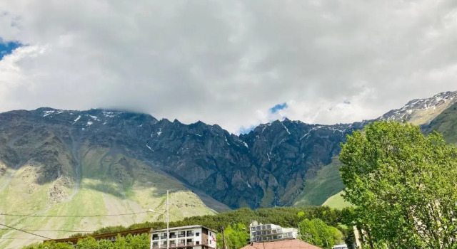 Двухместный номер Standard HOTEL KAZBEGI 1963
