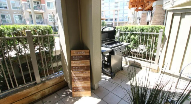 Апартаменты Waterscapes Resort by Discover Kelowna Resort Accommodations