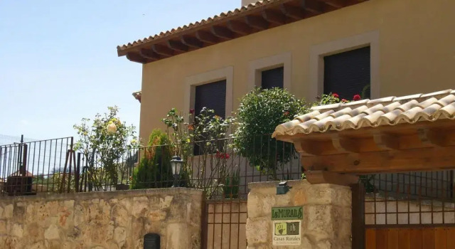 Casa Rural Las Murallas, Забронировать Гостевой дом Бриуэга Guadalajara Province