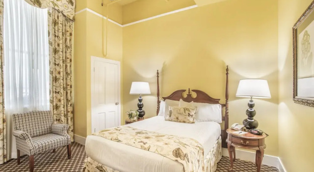 Номер Menger Petite Menger Hotel