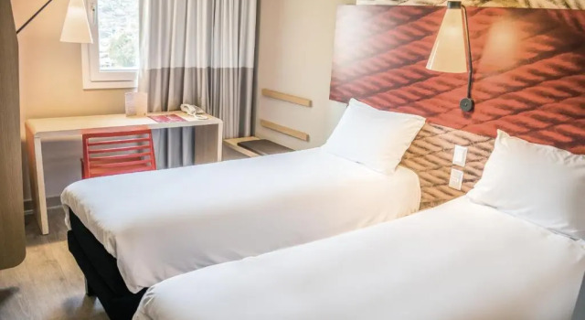 Standard Twin room ibis Copiapo