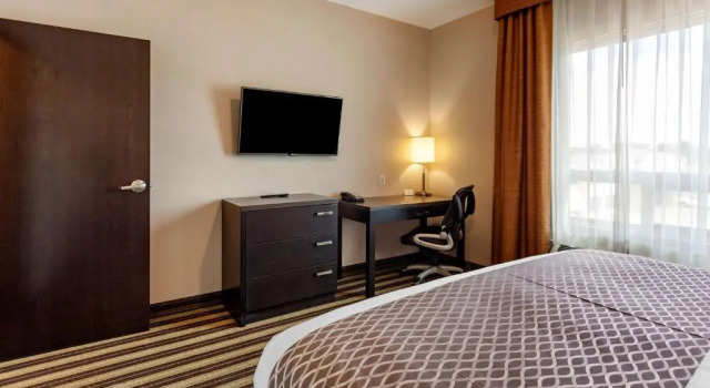 Двухместный люкс c 1 комнатой Best Western Plus Drayton Valley