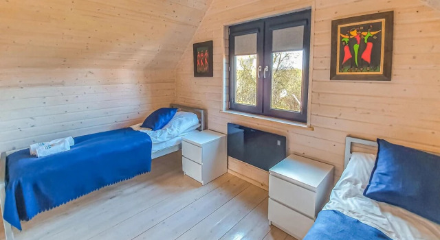 Awesome Home in Gdansk With Wifi and 2 Bedrooms, Varaa Hotelli Hotellit Pommeri pysäköinnillä, Pysäköinti