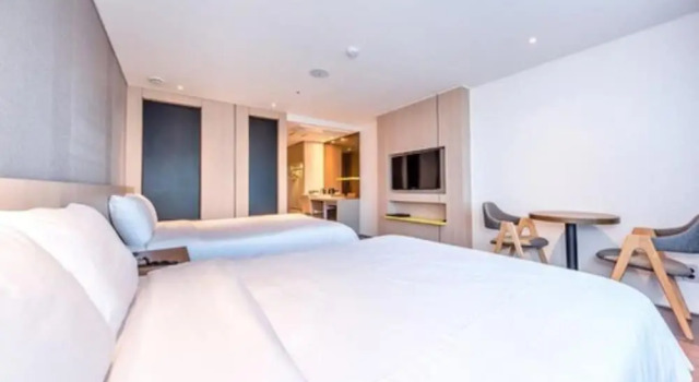 Двухместный семейный номер Standard Noblepia Hotel