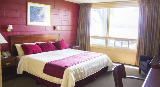 Двухместный номер Premium с видом на реку Riverview Motel