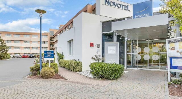 Novotel Cergy Pontoise, Varaa Bed and Breakfast Cergy Val d'Oise