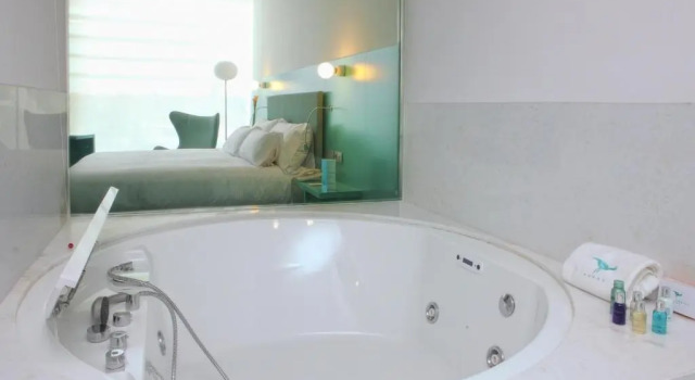 Полулюкс с видом на город Hotel Hiberus