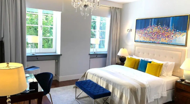 Люкс Royal MONDRIAN Luxury Apartments Old Town
