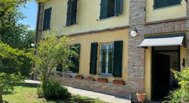 Casale di Charme Bellaria, Забронировать Вилла Отели Пьемонта с бассейном, Бассейн