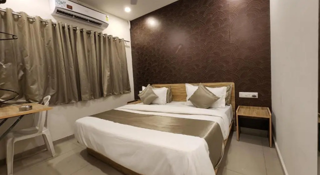 Hotel Nova Shine, Rezerwuj Hotel Hotele w Gujarat ze śniadaniem, Śniadanie