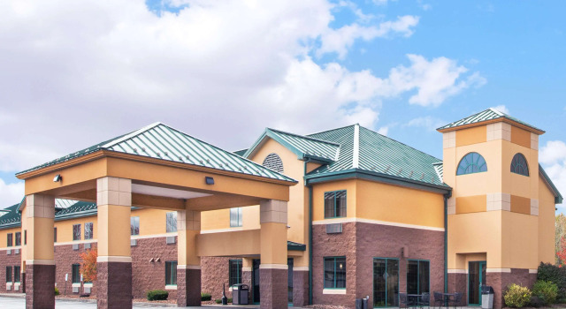Days Inn by Wyndham Brewerton/ Syracuse near Oneida Lake, Buchen Sie Hotel Brewerton 