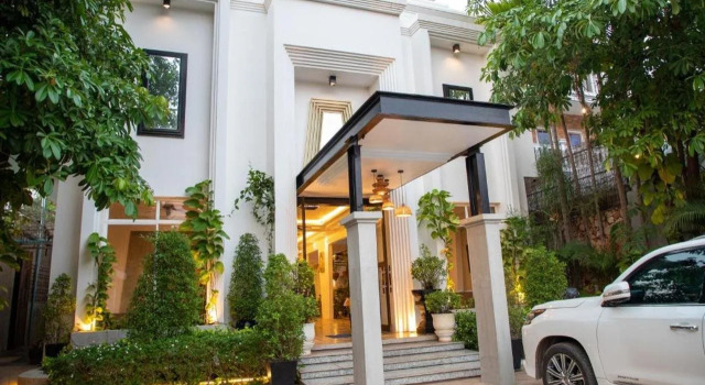 eOcambo Resort and Spa