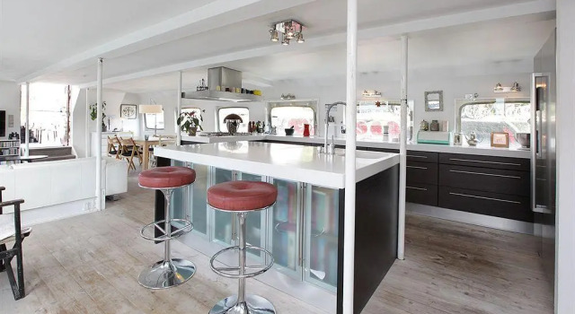 Copenhagen Houseboat, Забронировать Отель Кристиансхавн Копенгаген, рядом с Guinness World Records Museum