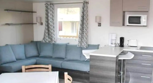 Property With 3 Bedrooms in Saint-jean-de-monts, With Shared Pool, Enclosed Garden and Wifi