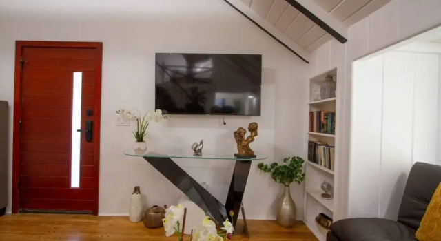 Dreamy Farmhouse In Studio City, Забронировать Дом для отпуска Студио-Сити Шерман Окс