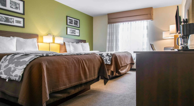 Четырёхместный номер Standard Sleep Inn & Suites Marshall - University Area