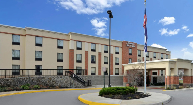 Hampton Inn & Suites Mt. Vernon / Belvoir - Alexandria South Area, Reservar Hotel Mount Vernon Baltimore