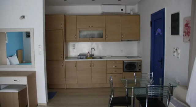 Апартаменты с балконом SunOrama Apts-Studios