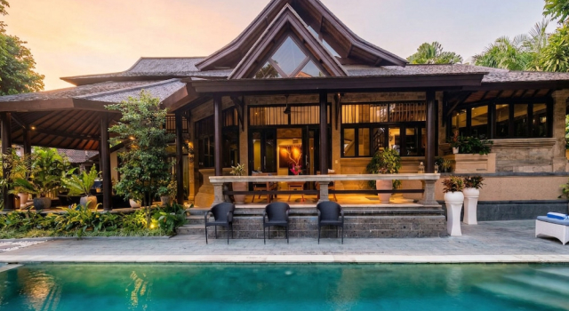 Villa Frangipani Seminyak, Rezervovat Vila Chaty v Bali, Chalupa