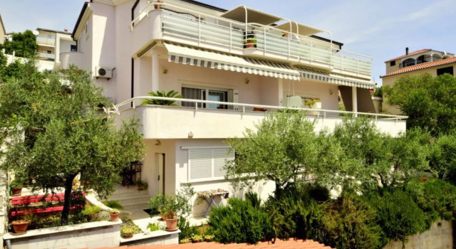 Villa Meri 28708