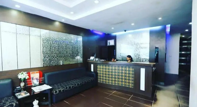 Capital O 64168 Hotel Vip International, Забронировать Отель СПА-отели Калькутты, рядом с Mother Teresa's Motherhouse, SPA-услуги