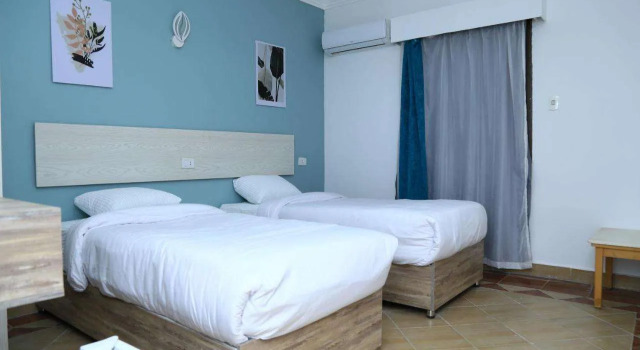 Lamera Hotel.
