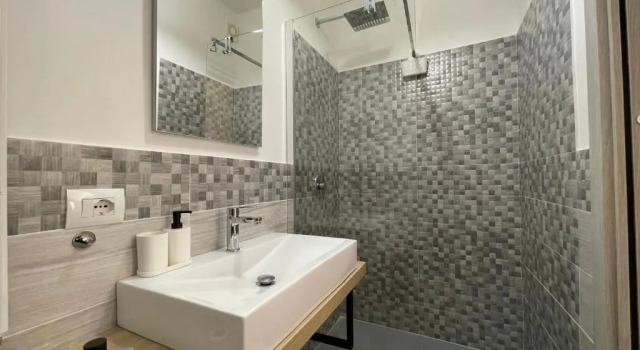 Room Center Sorrento Baby