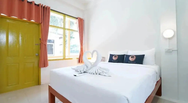Happy Live Quest Hotel, Забронировать Отель Отели Бангкока 3 звезды, рядом с Рынок Пратунам, 3*