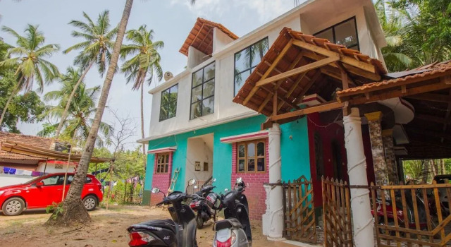OYO 14978 Home Elegant Studio Anjuna, Prenota Affittacamere Anjuna 
