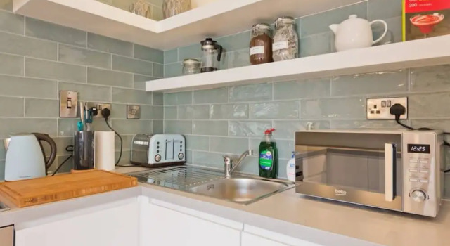 1 Bedroom Apartment Close to City Centre, Забронировать Апартаменты/квартира Дублин Каунти Дублин, рядом с Стадион для собачьих бегов Шелбурн-парк