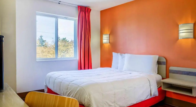 Двухместный номер Standard Motel 6-Burlington, ON - Toronto West - Oakville
