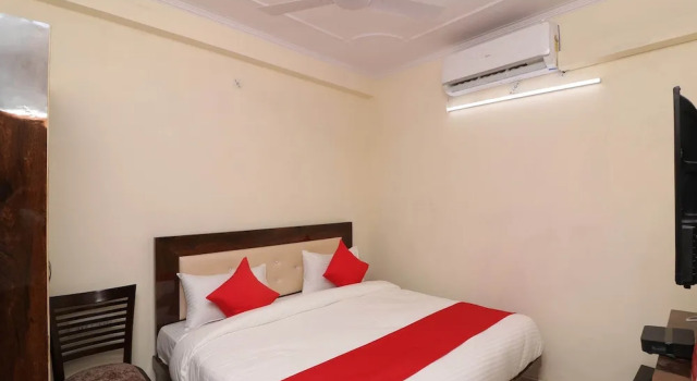 Двухместный номер Standard Hotel O Karan stay