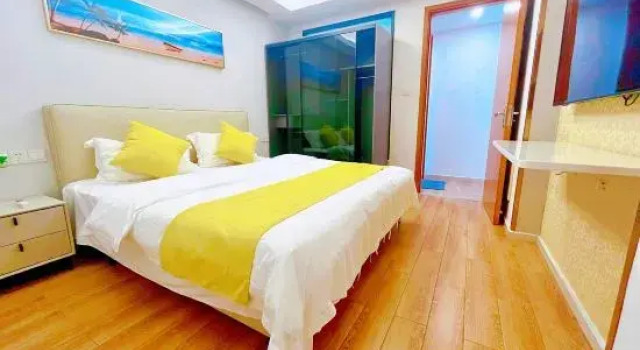 Люкс Tianxiaxi Seaview Hotel Apartment (Beihai Yintan)