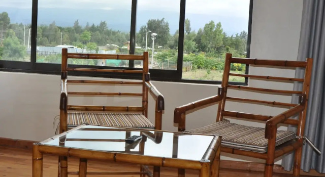 Двухместный номер Superior Peaks Hotel Limited