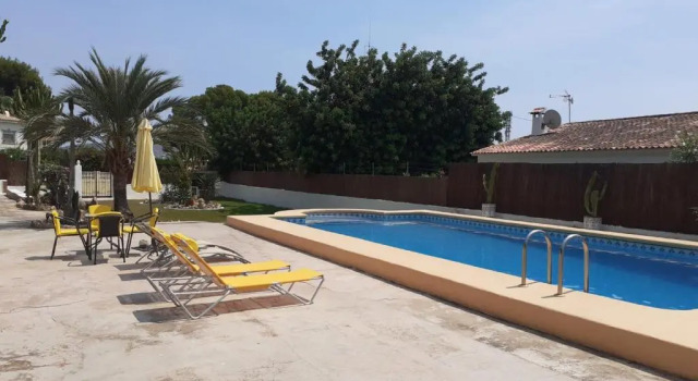 Вилла с 3 комнатами Villa Maria Beach Villa