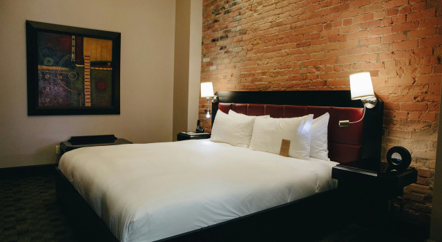 Hotel Place DArmes, Reserva ahora Hotel Montreal Quebec, cerca de Estación de tren Windsor