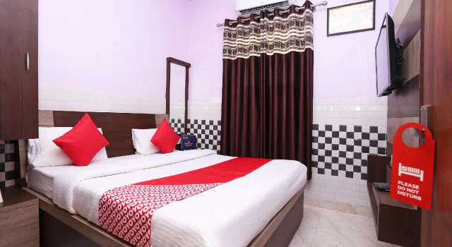 OYO 30451 Hotel Yaduvanshi, Забронировать Отель Хисар штат Харьяна, рядом с Hisar Railway Station
