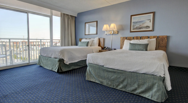 Carousel Resort Hotel and Condominiums, Забронировать Курортный отель North Ocean City Оушен-Сити, рядом с Торговый центр Ocean City Square