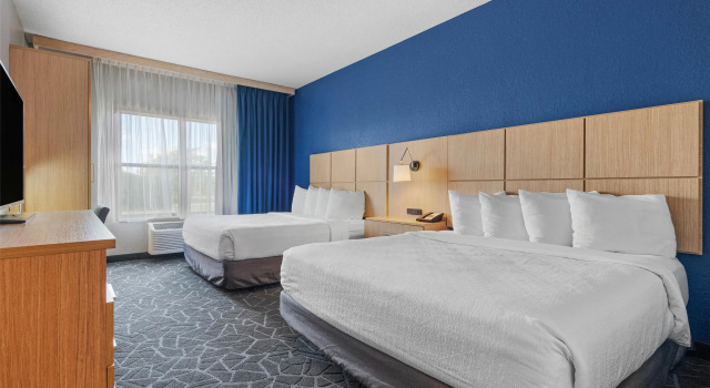 Четырёхместный номер Standard Best Western Eau Claire South