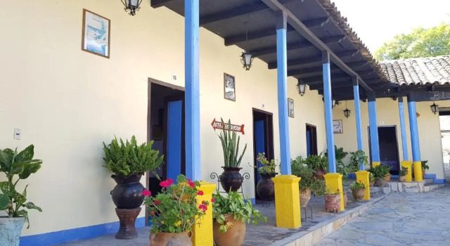 Номер Standard Hotel Lirice Colonial