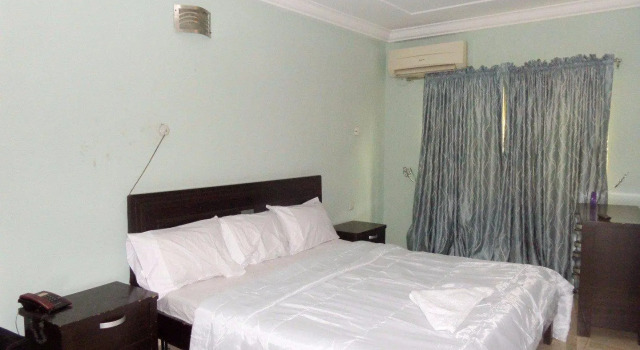 Emars Hotel & Suites, Book Hotel Ikeja 