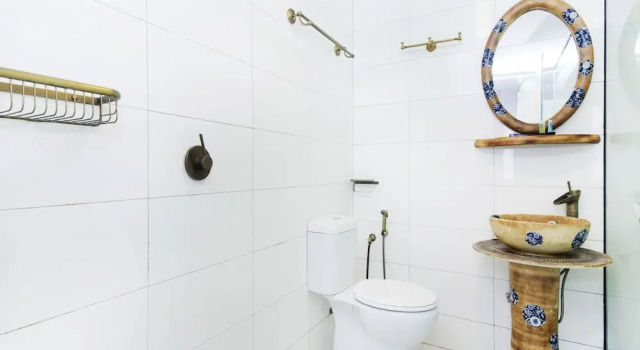 Deluxe kétágyas szoba a városra néző kilátással S Hotel