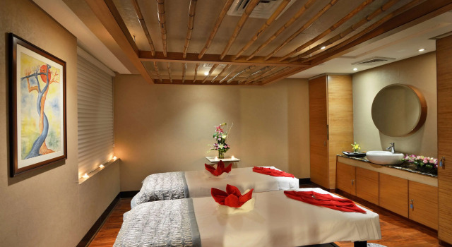 Radisson Blu Kaushambi Delhi NCR, Забронировать Отель Газиабад штат Уттар-Прадеш