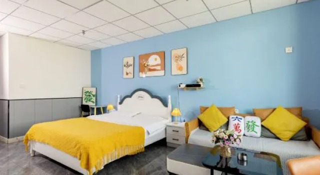 Люкс Time Hotel (Anning Sand Ship Outlets)