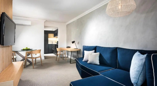 Двухместный люкс с видом на реку Tradewinds Hotel and Suites Fremantle