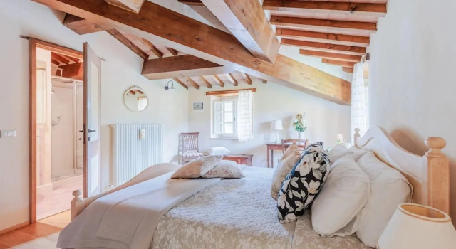 Вилла Villa near Lucca with Tuscan Charm